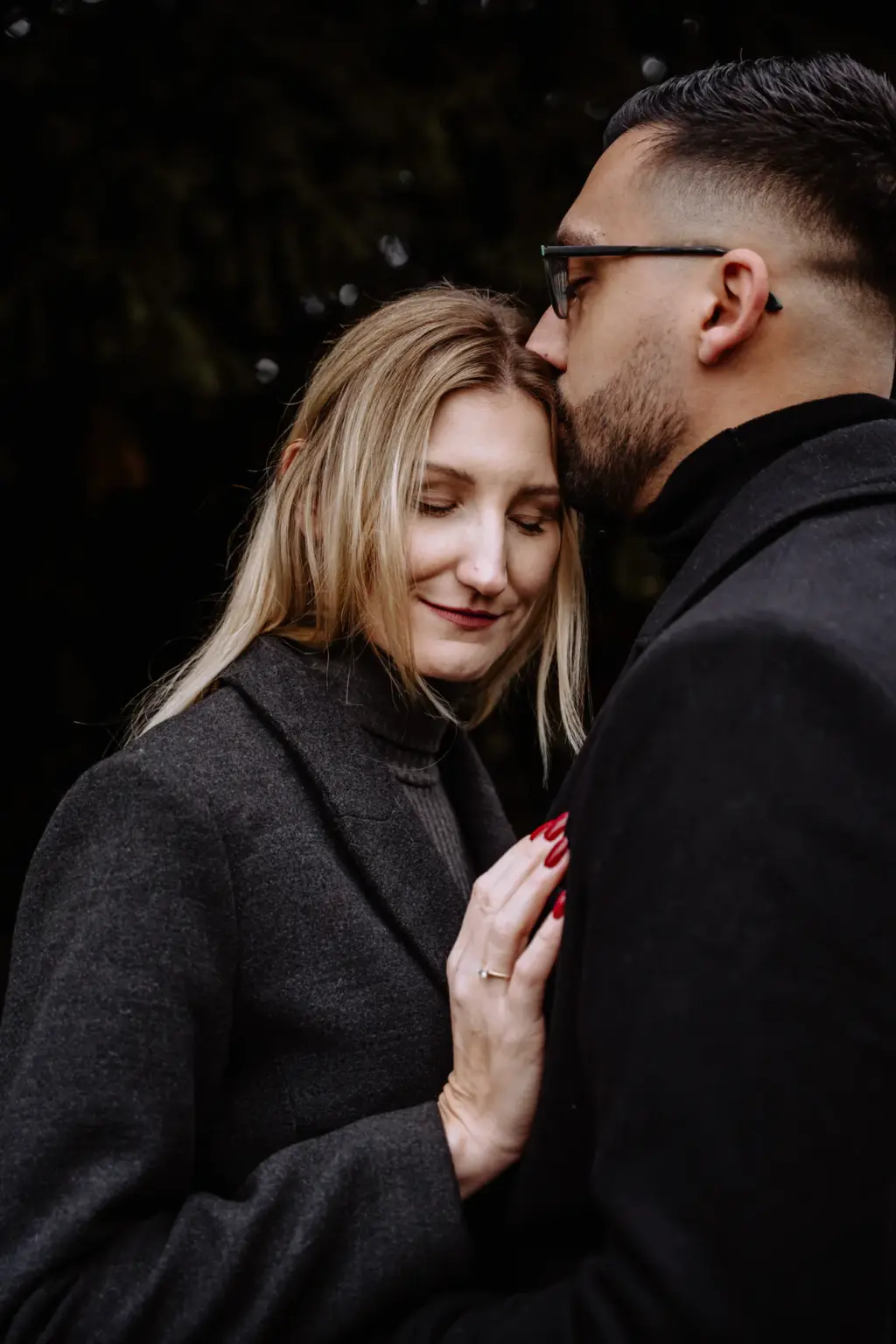 Paarfotos in Zagreb voller Nähe und Leichtigkeit