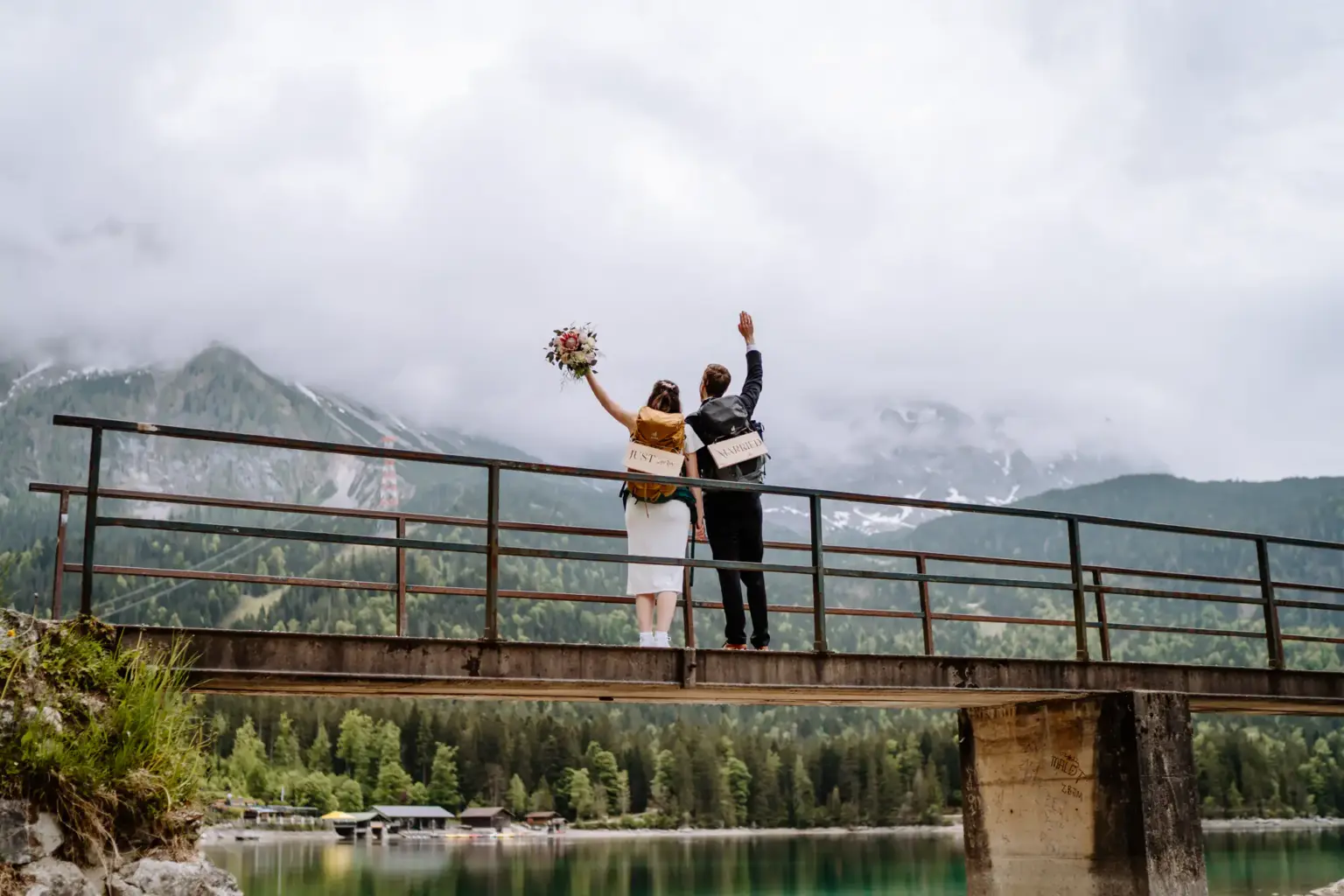 Paarshooting am Eibsee nach der Hochzeit auf der Zugspitze