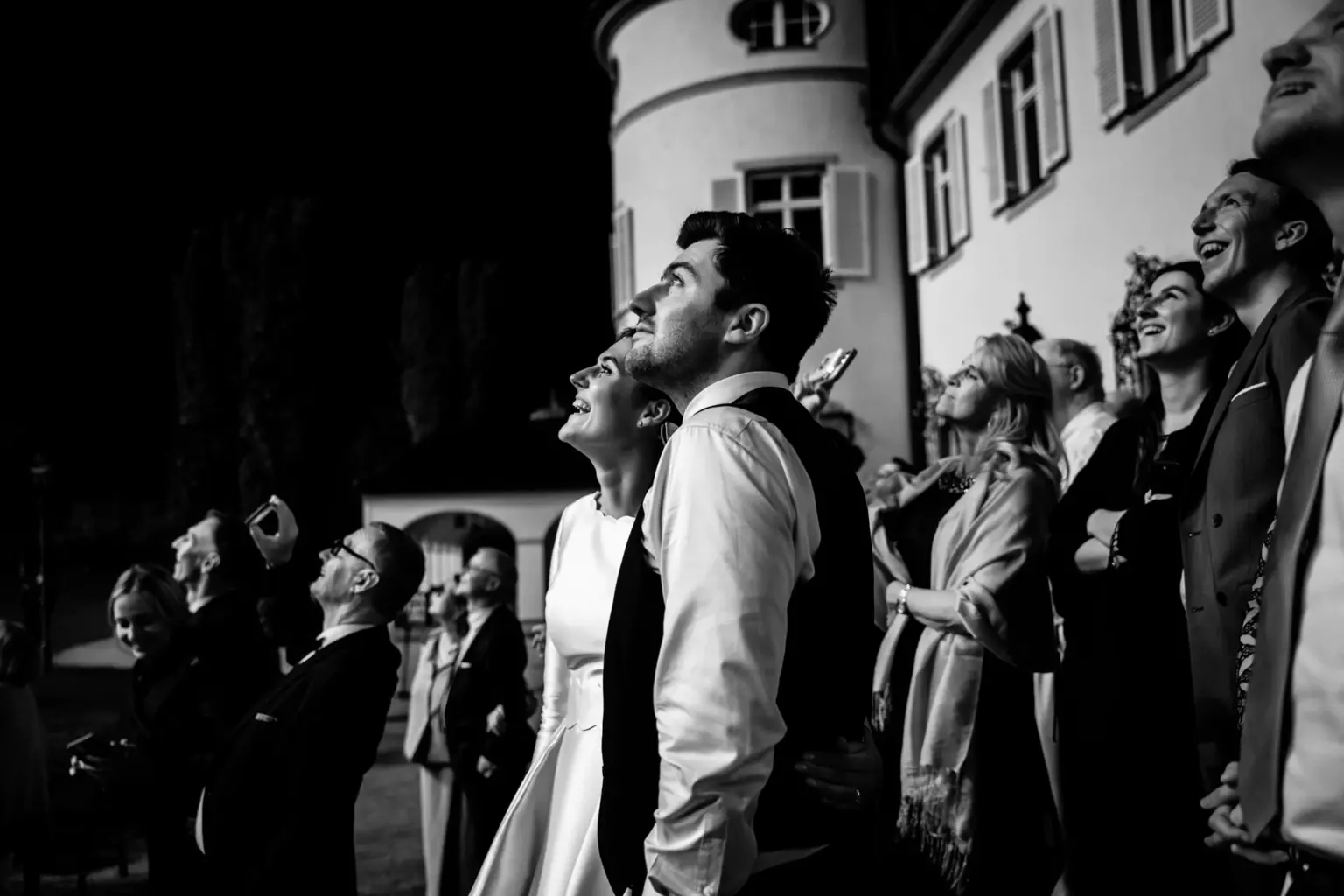 Magischer Abschluss einer Hochzeit im Schloss Höhenried