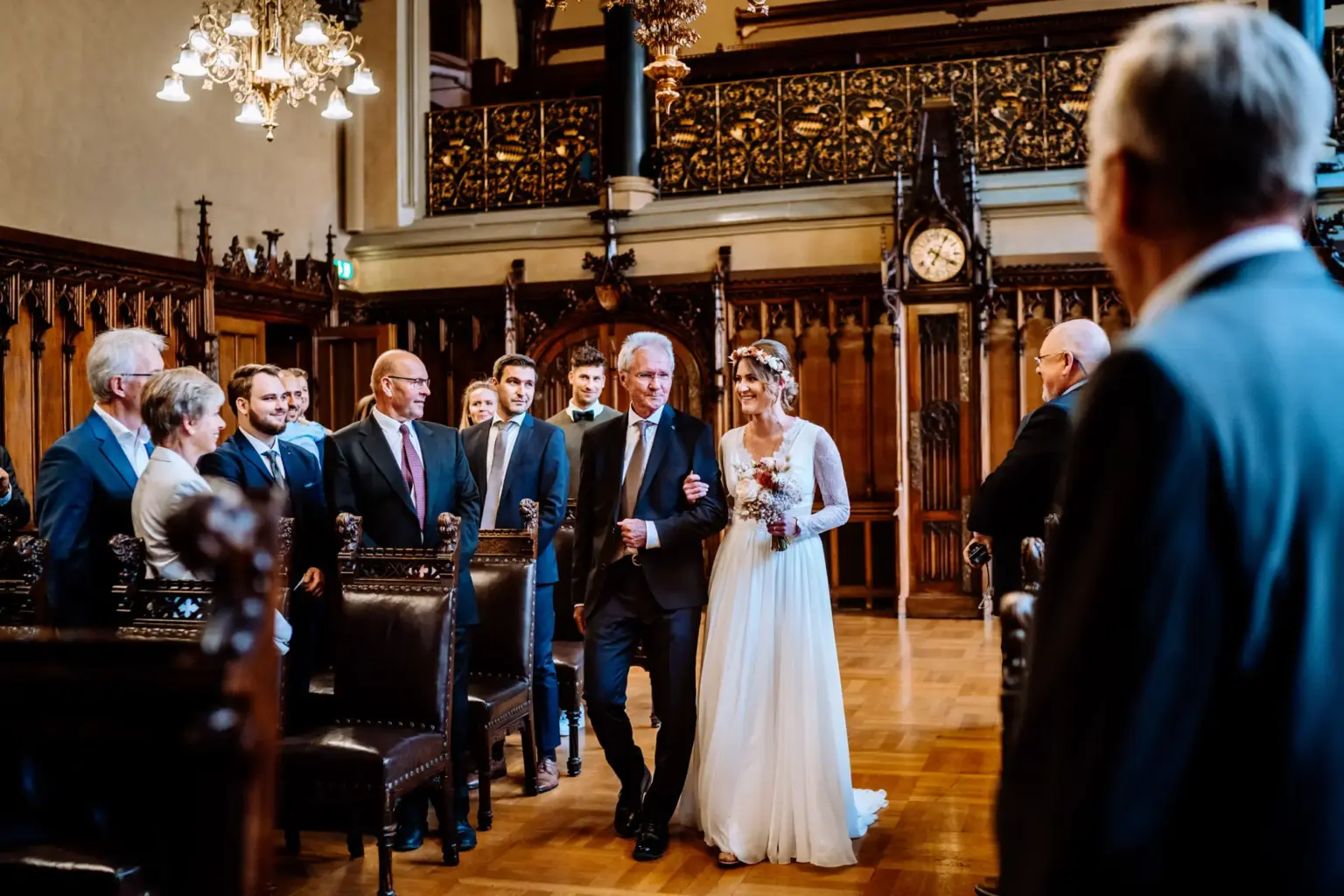 Einzug der Braut in den Sitzungssaal im Rathaus München
