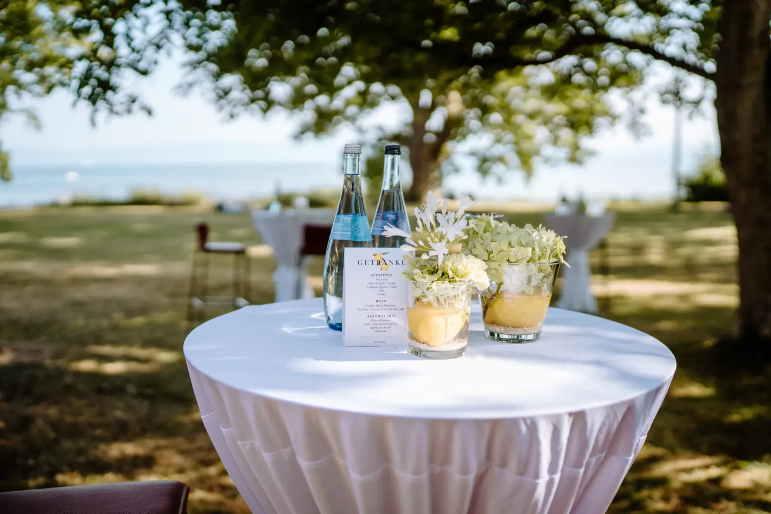 Hochzeitslocation am Bodensee mit Blick auf das Wasser
