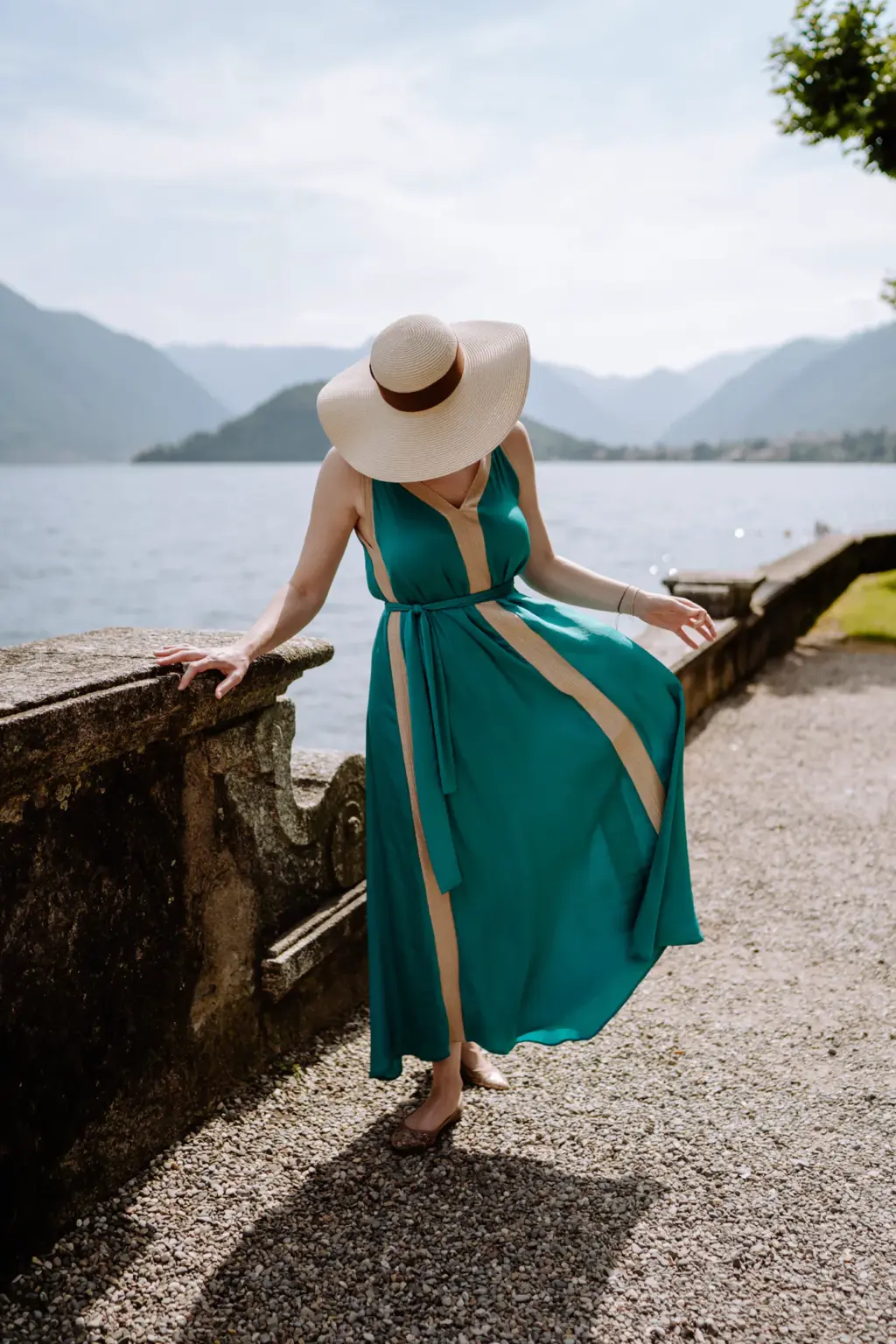 Elegante Zeremonie direkt am Wasser